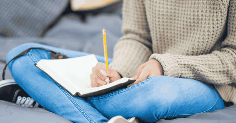 How to Do Journaling for Better Sleep